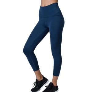 Tuff Crop Tights | Blue